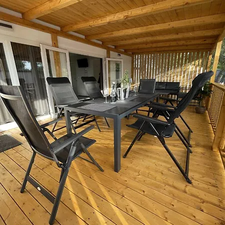 Casa vacanze Cozy Hidden Mobile With Terrace And Sea View Drage