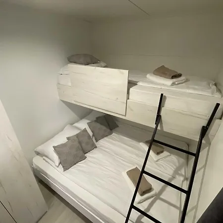 Cozy Hidden Mobile With Terrace And Sea View Casa vacanze *