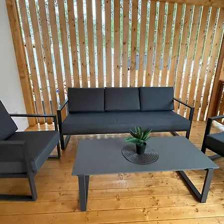 Casa vacanze Cozy Hidden Mobile With Terrace And Sea View Drage