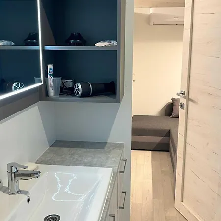 Cozy Hidden Mobile With Terrace And Sea View *
