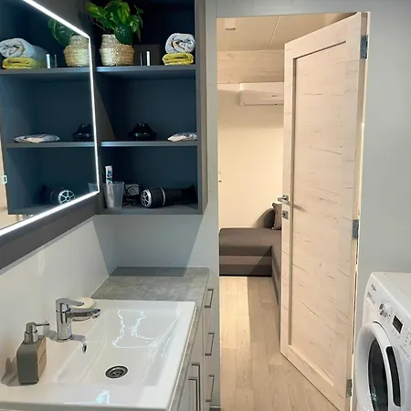 Cozy Hidden Mobile With Terrace And Sea View * Drage