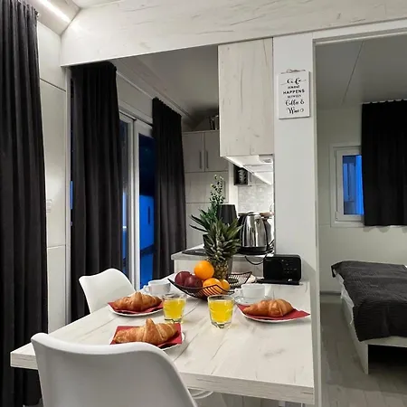 Cozy Hidden Mobile With Terrace And Sea View *